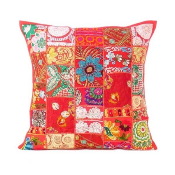 farebna obliecka na vankus cervena patchwork